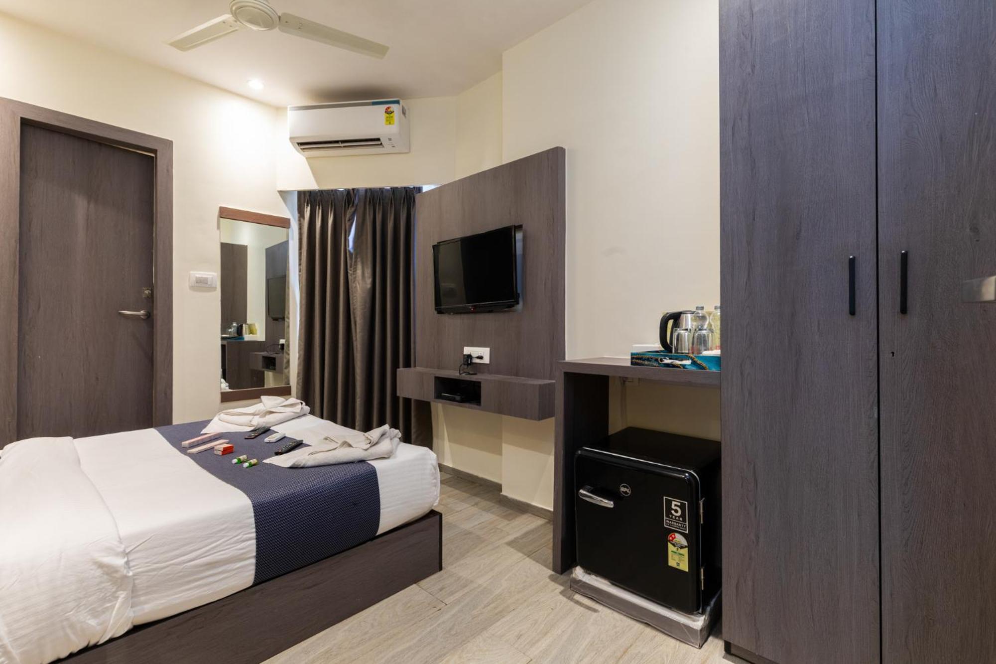 Hotel Horizon Near Exhibition Center Bombaj